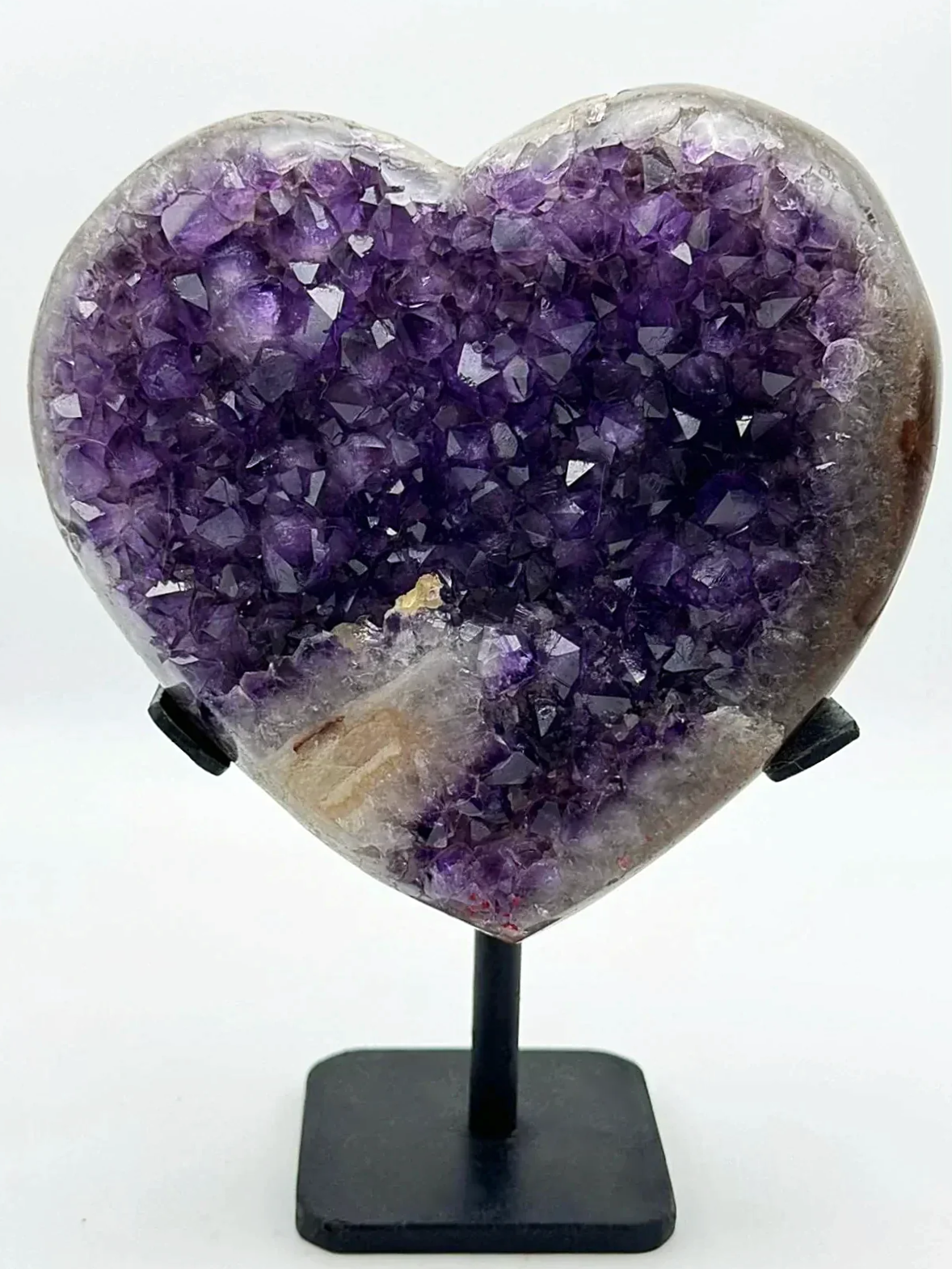 Cuore di stella di ametista con calcite